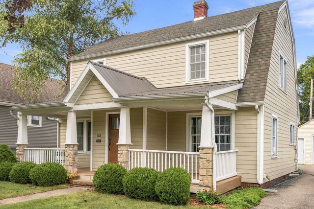 821 Lewis Avenue, St. Joseph, MI 49085