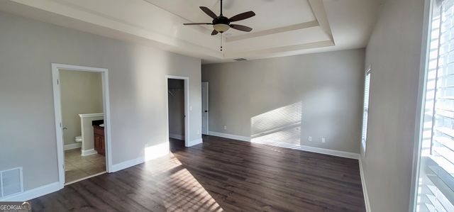 558 Georgia Circle, Loganville, GA 30052