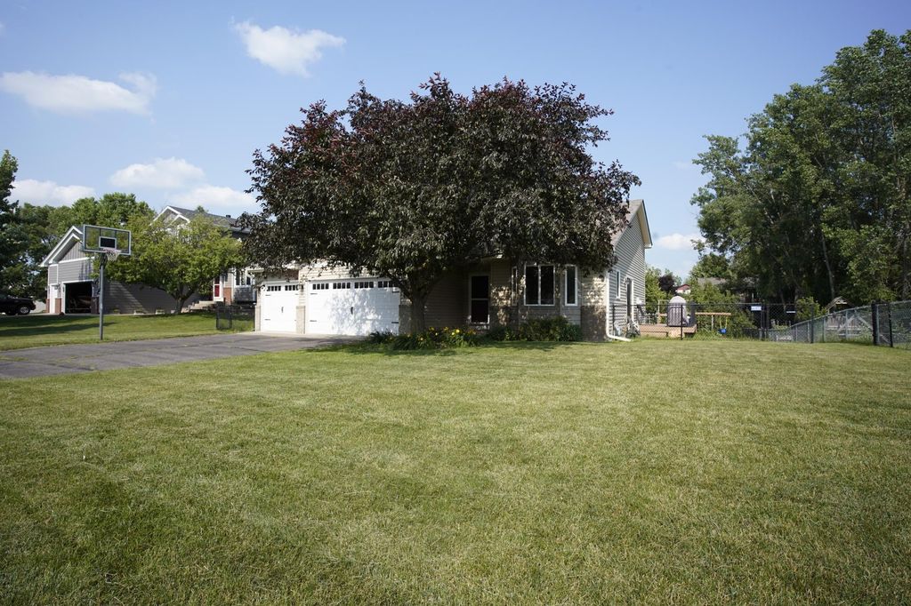 7696 Appaloosa Lane, Circle Pines, MN 55014 — photo 3