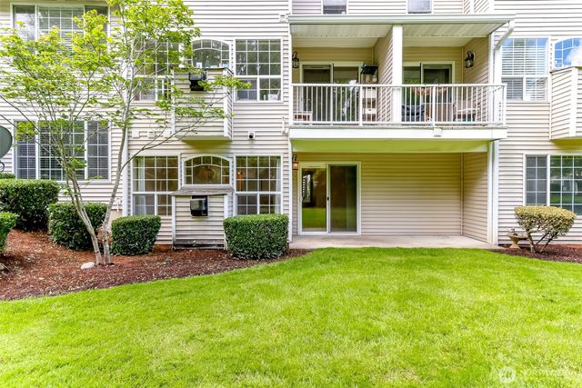 2037 S 368th Place, Federal Way, WA 98003