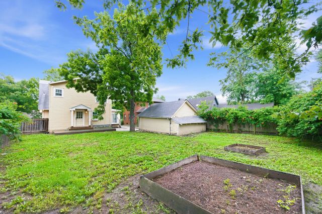 627 N Pershing, Wichita, KS 67208