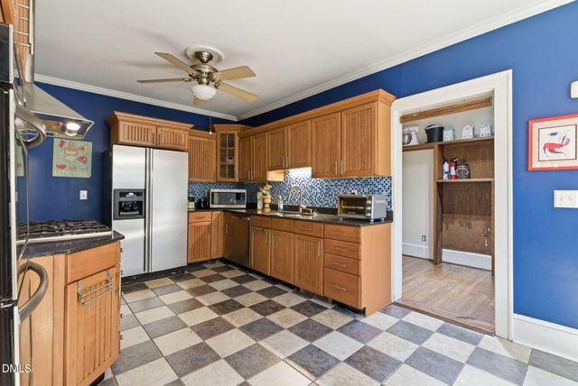 321 N Gulf Street N, Sanford, NC 27330