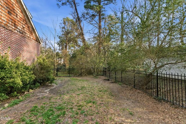 321 N Gulf Street N, Sanford, NC 27330