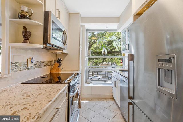 1435 4TH ST SW #B112, Washington, DC 20024