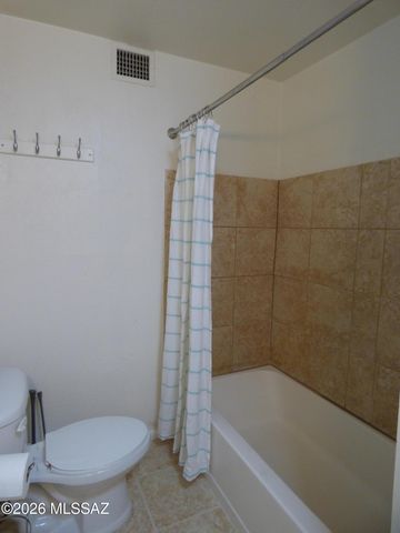1029 E Irwin Place A, Tucson, AZ 85719