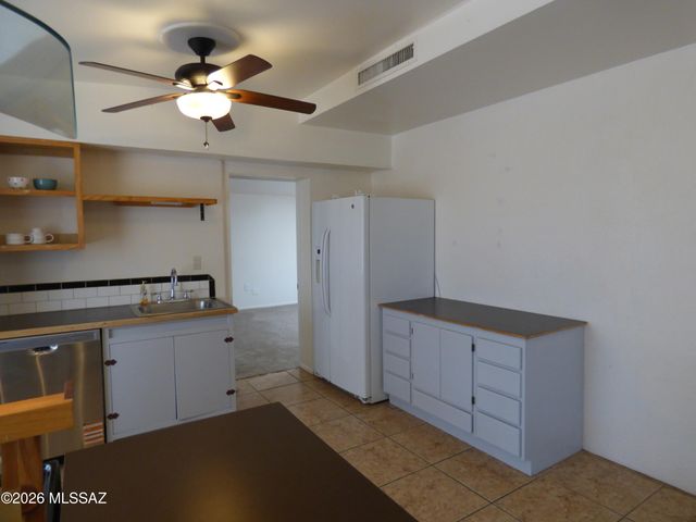 1029 E Irwin Place A, Tucson, AZ 85719