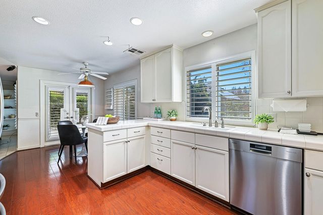 3075 W Silverhill Lane, Fresno, CA 93711