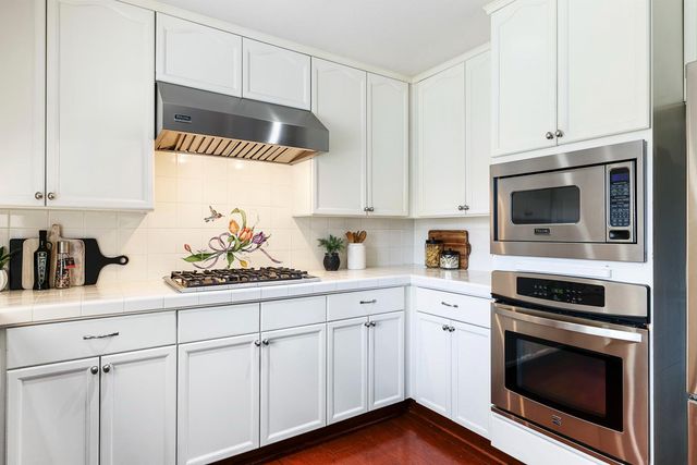 3075 W Silverhill Lane, Fresno, CA 93711