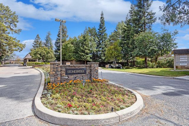 3075 W Silverhill Lane, Fresno, CA 93711