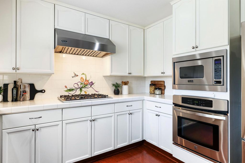 Image 18 of property listing at 3075 W Silverhill Lane, Fresno, CA 93711