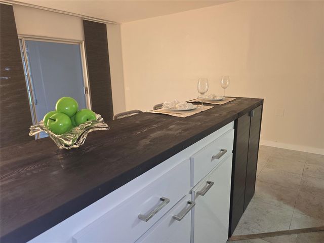 1107 Bahama Bnd E1, Coconut Creek, FL 33066