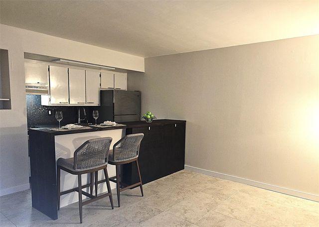 1107 Bahama Bnd E1, Coconut Creek, FL 33066