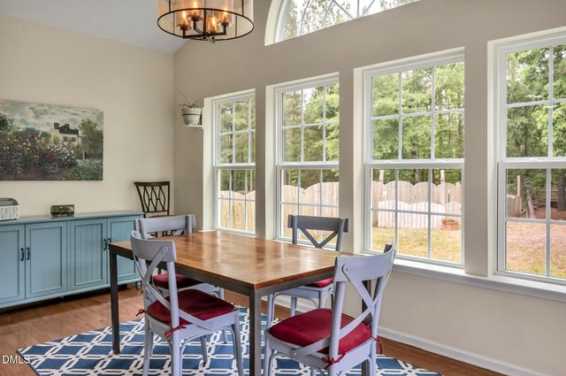 67 S Farnleigh Drive, Chapel Hill, NC 27517