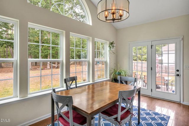 67 S Farnleigh Drive, Chapel Hill, NC 27517