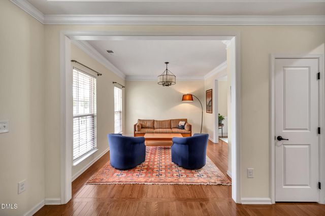 67 S Farnleigh Drive, Chapel Hill, NC 27517