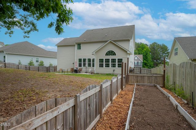 67 S Farnleigh Drive, Chapel Hill, NC 27517