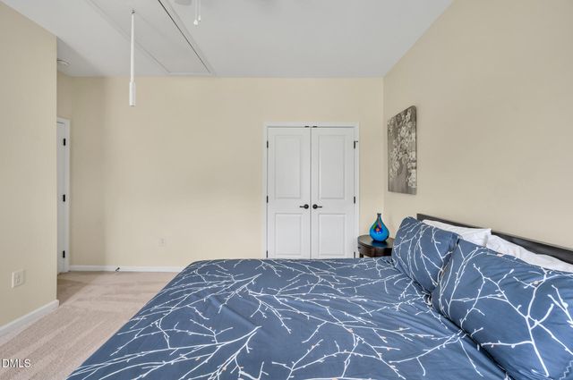 67 S Farnleigh Drive, Chapel Hill, NC 27517