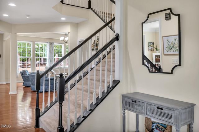67 S Farnleigh Drive, Chapel Hill, NC 27517