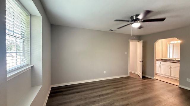 805 Malden CV, Pflugerville, TX 78660