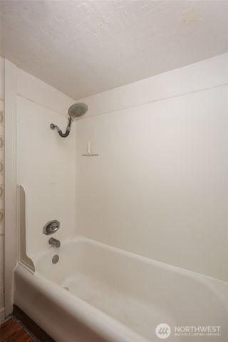 19708 North Park Avenue N, Shoreline, WA 98133