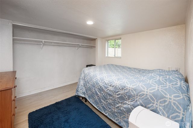 19708 North Park Avenue N, Shoreline, WA 98133