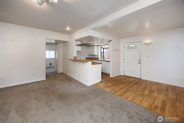 19708 North Park Avenue N, Shoreline, WA 98133