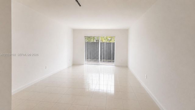 13710 SW 90th Avenue 4, Miami, FL 33176