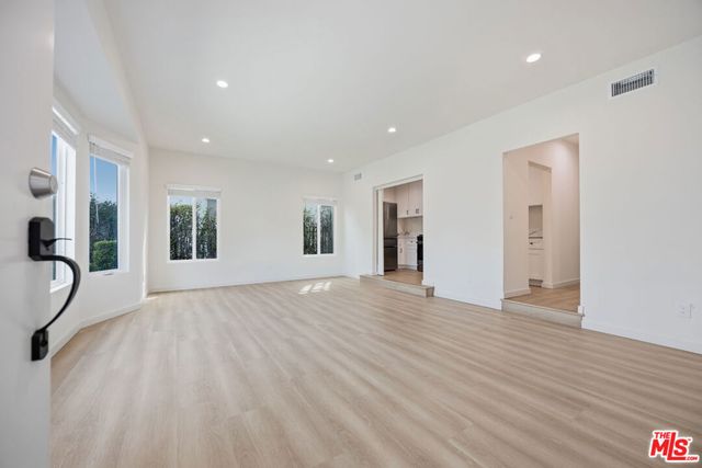 3015 Stocker Place, Los Angeles, CA 90008