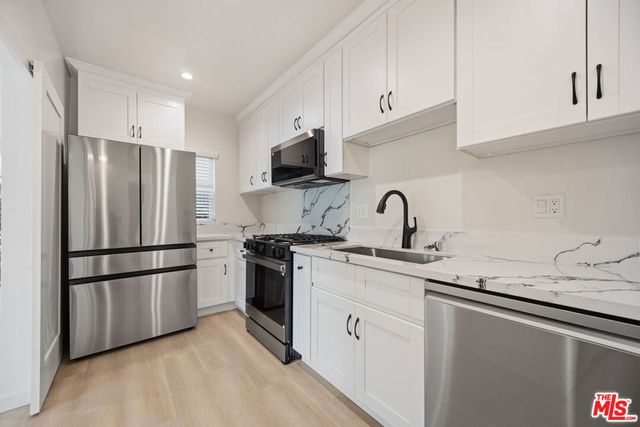3015 Stocker Place, Los Angeles, CA 90008