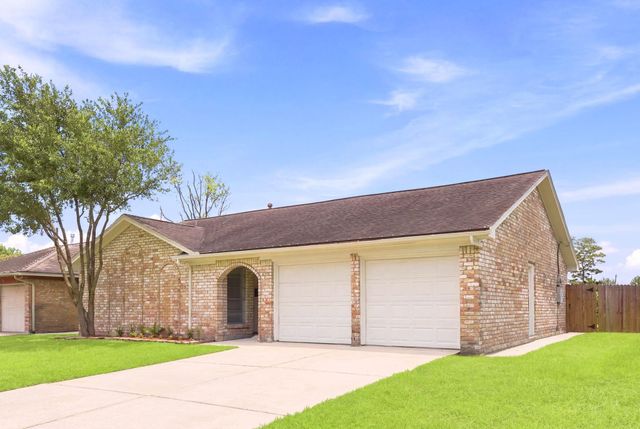 659 Grand Oaks Drive, Houston, TX 77015