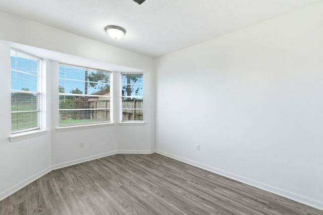 659 Grand Oaks Drive, Houston, TX 77015