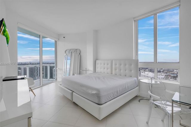 1900 N Bayshore Dr PH 5006, Miami, FL 33132