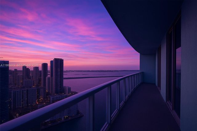 1900 N Bayshore Dr PH 5006, Miami, FL 33132