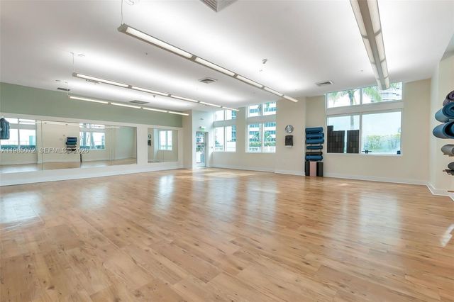 1900 N Bayshore Dr PH 5006, Miami, FL 33132