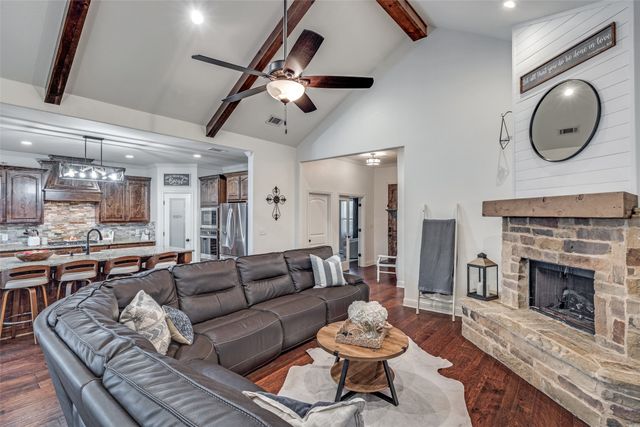 3089 County Road 645, Farmersville, TX 75442