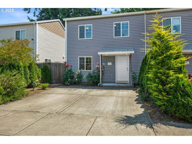 656 Se BRAUNER Pl, Hillsboro, OR 97123