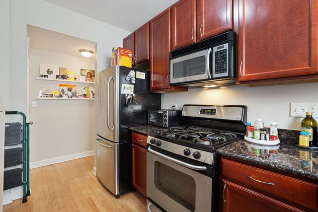 5921 N Paulina Street 2E, Chicago, IL 60660