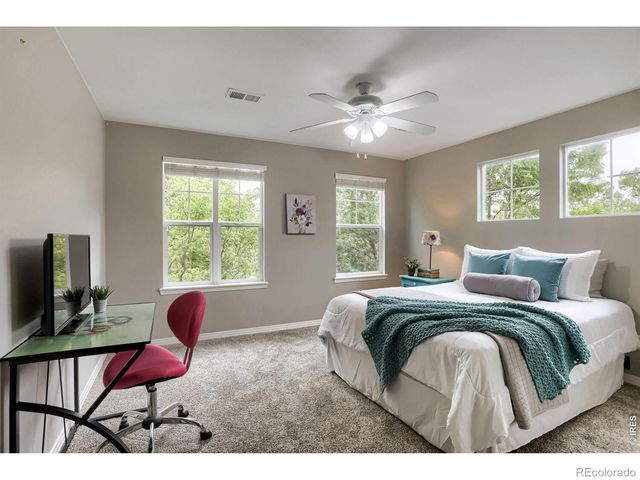 830 Tanager Circle, Longmont, CO 80504
