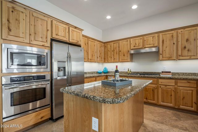 32051 N 73RD Place, Scottsdale, AZ 85266