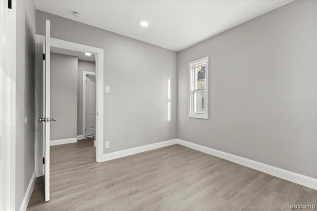 18287 Santa Rosa Drive, Detroit, MI 48221