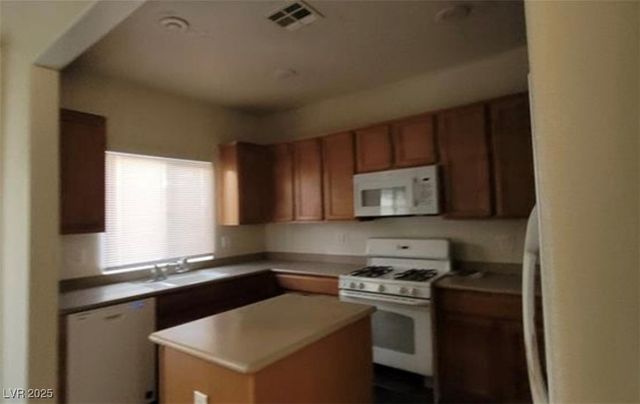 8768 Charm Canyon Avenue, Las Vegas, NV 89178