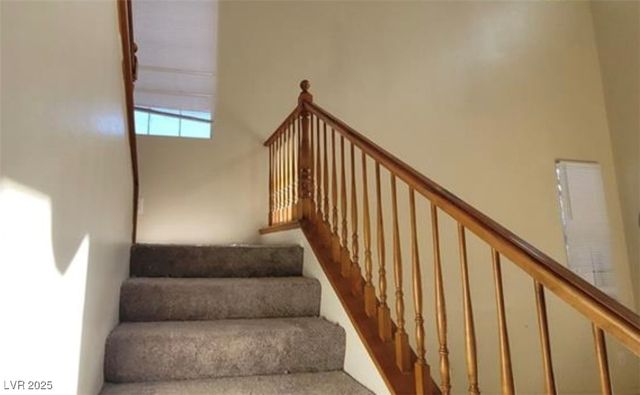 8768 Charm Canyon Avenue, Las Vegas, NV 89178