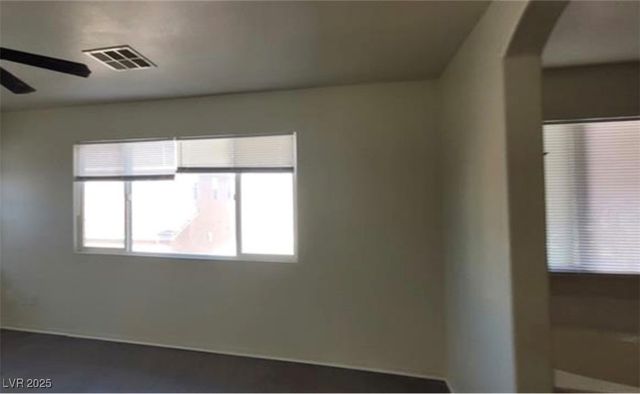 8768 Charm Canyon Avenue, Las Vegas, NV 89178