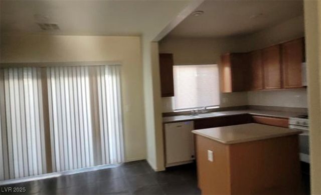 8768 Charm Canyon Avenue, Las Vegas, NV 89178