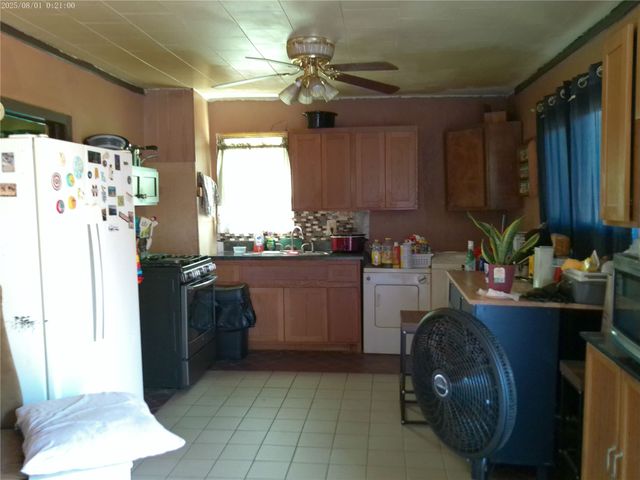 2264 Fritz Allen Street, Sansom Park, TX 76114