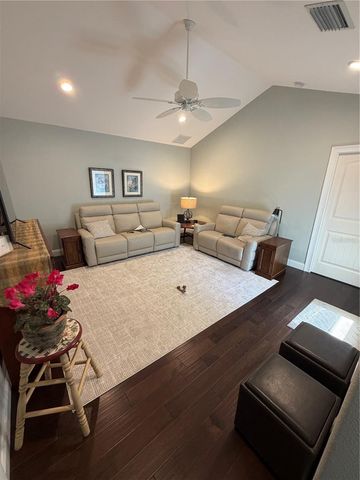 197 IRWIN STREET W, Safety Harbor, FL 34695
