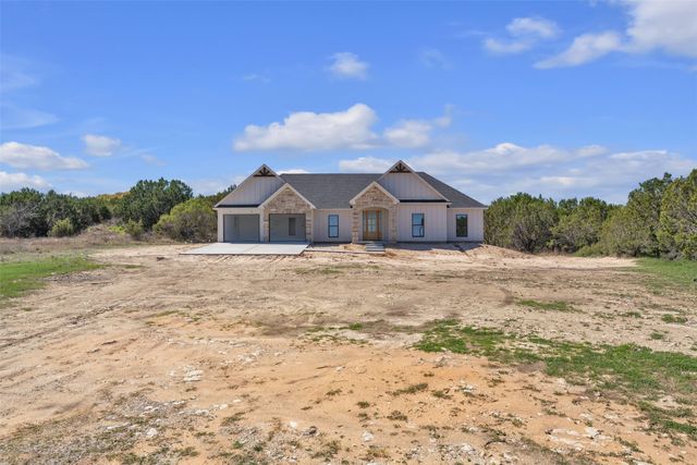 105 Anchors Way, Bluff Dale, TX 76433
