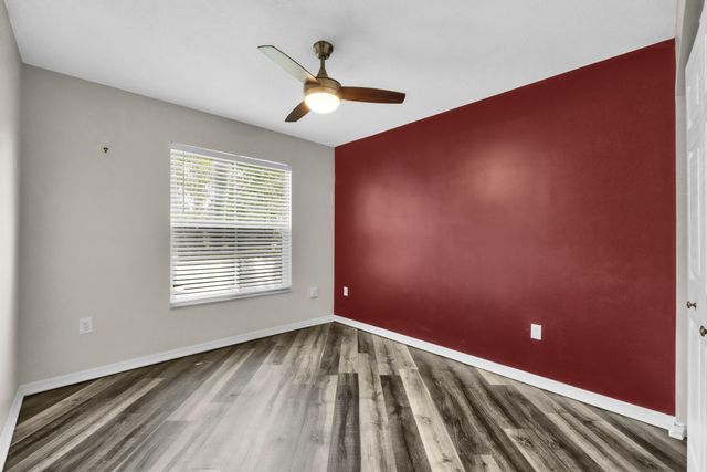 2325 NW 186th Avenue, Pembroke Pines, FL 33029