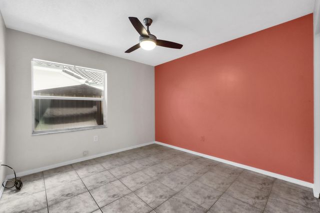 2325 NW 186th Avenue, Pembroke Pines, FL 33029