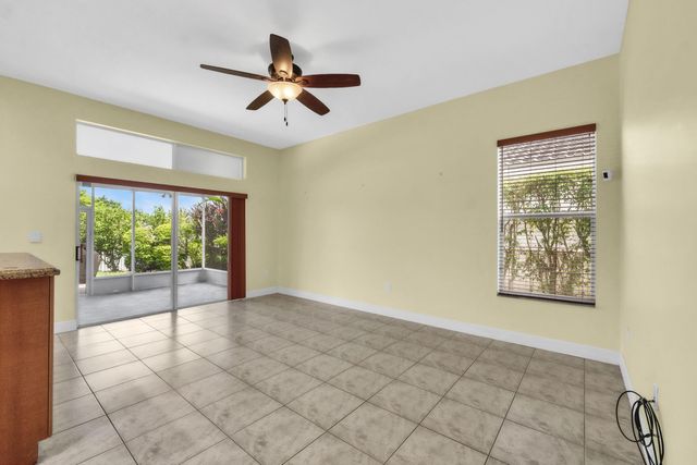 2325 NW 186th Avenue, Pembroke Pines, FL 33029